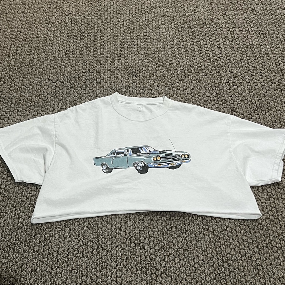 Brandy Melville cropped graphic car tee